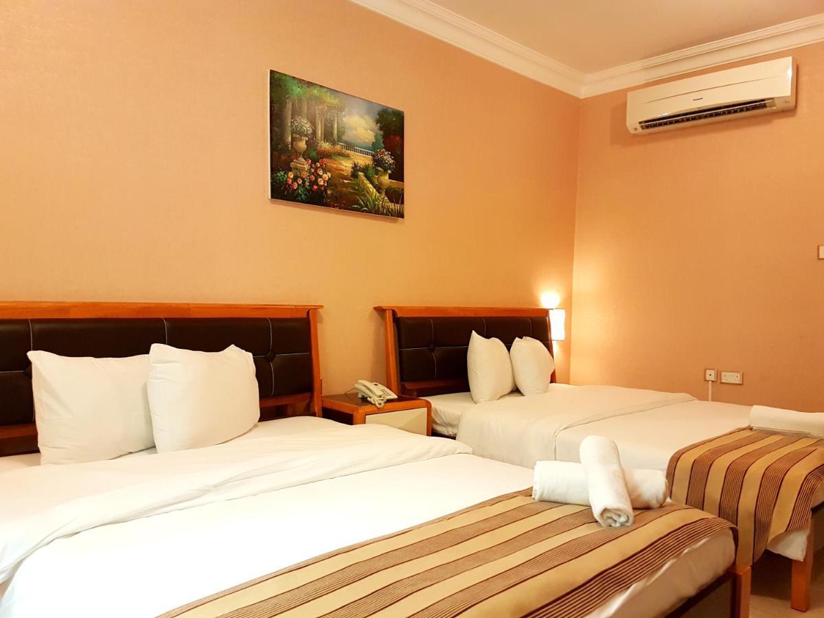 Al Ghubrah Plaza Hotel Маскат Экстерьер фото